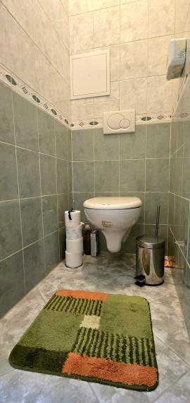 Predaný a odovzdaný, rekonštruovaný 3i byt+loggia a špajza.