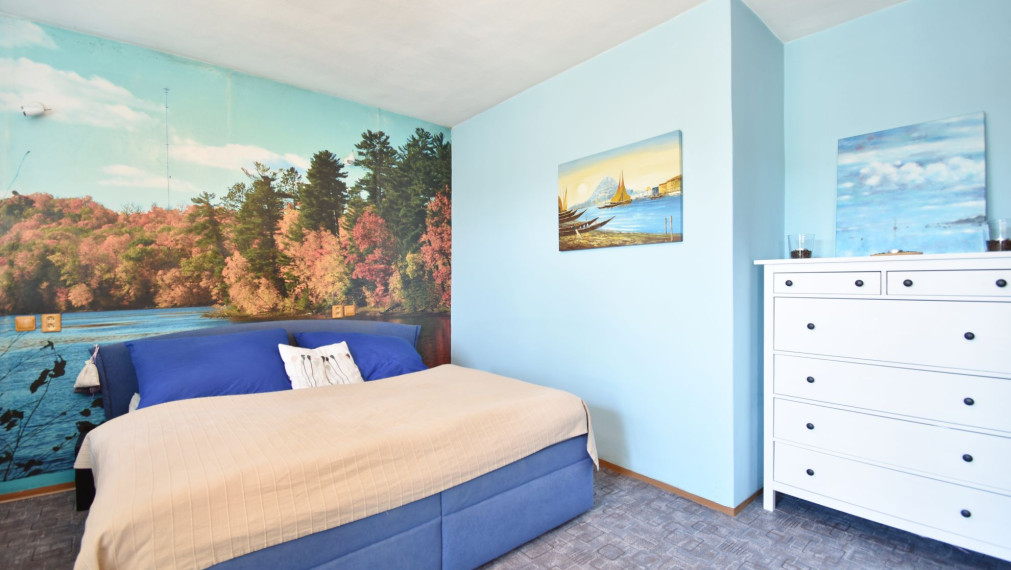 Predaj 4 izbového rod. domu  Zavar vo vyhľadávanej lokalite.