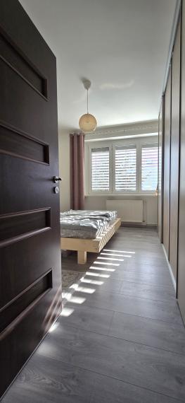 3izbový tehlový byt v centre Pk, v zeleni, vlastné kúrenie