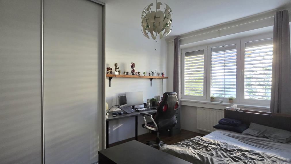 3izbový tehlový byt v centre Pk, v zeleni, vlastné kúrenie