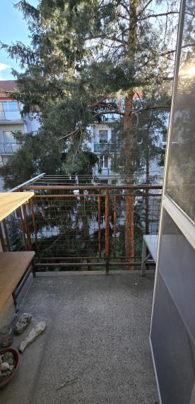 3izbový tehlový byt v centre Pk, v zeleni, vlastné kúrenie