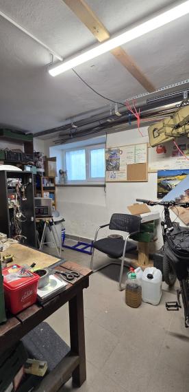 3izbový tehlový byt v centre Pk, v zeleni, vlastné kúrenie